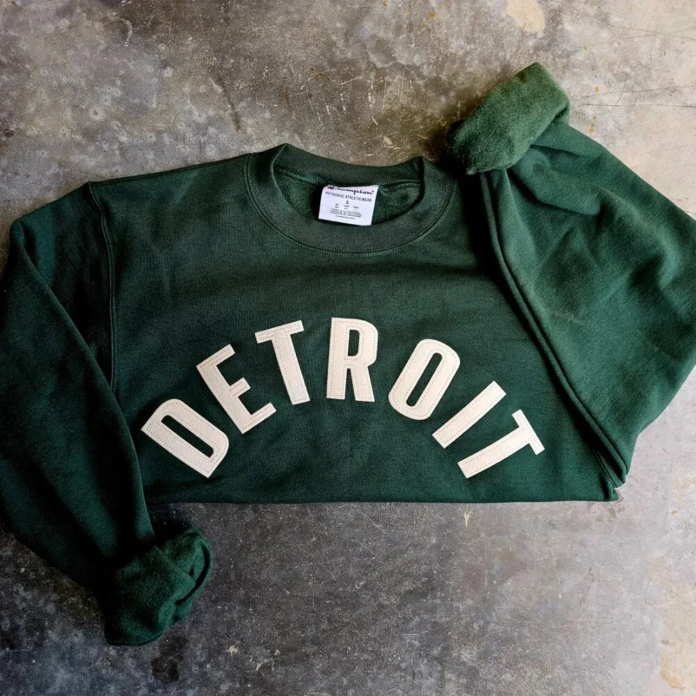 Detroit-Letterman - Custom Felt Crewneck Sweatshirt - Picture 4 of 4